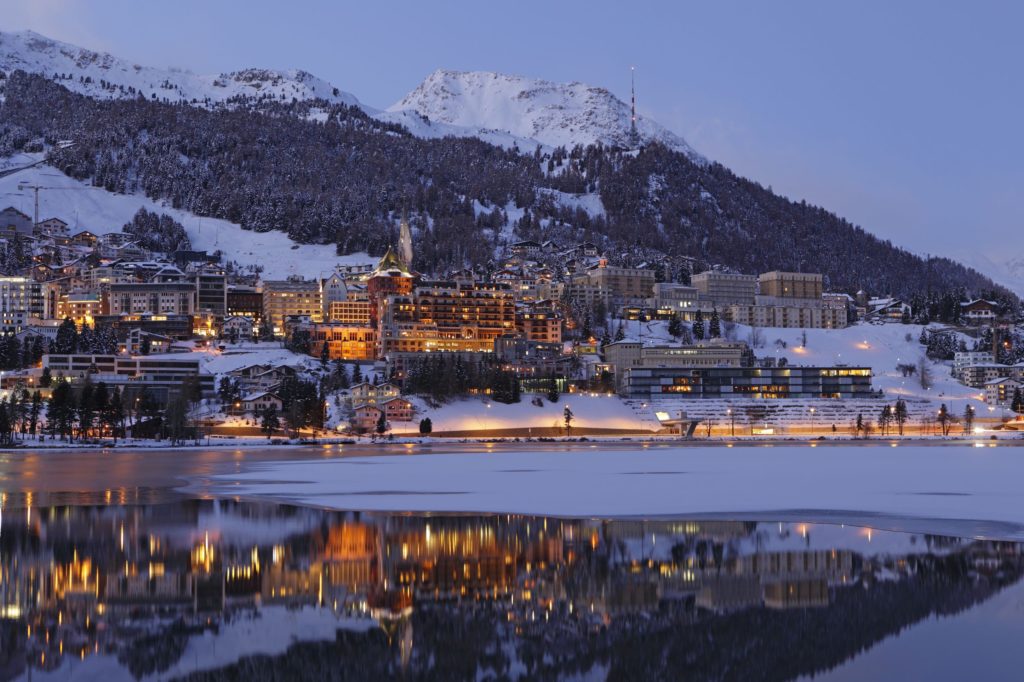 st Moritz con la neve